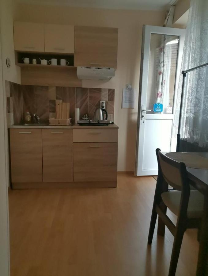 Sandrea Studio Apartment Subotica Extérieur photo
